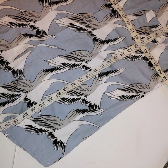 NWT Cuidado con el Perro Bird Crane Shirt L - Picture 5 of 8